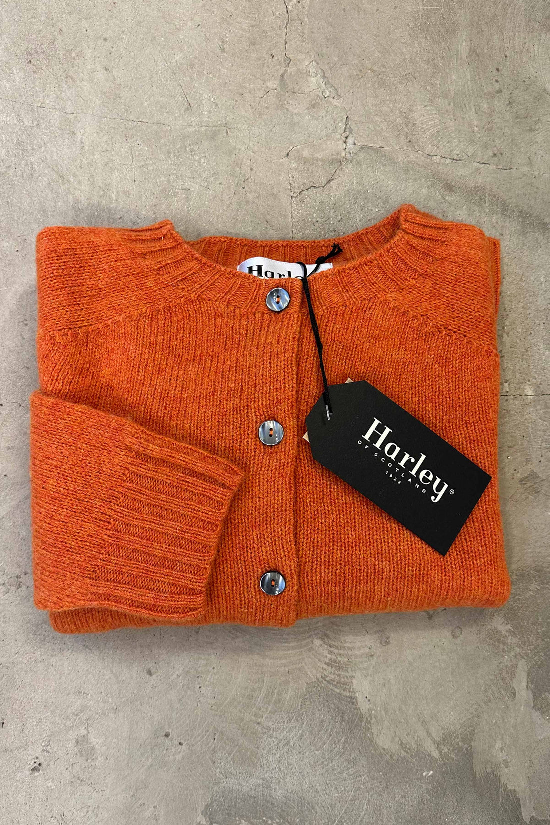 Lambswool crew-neck cardigan satsuma