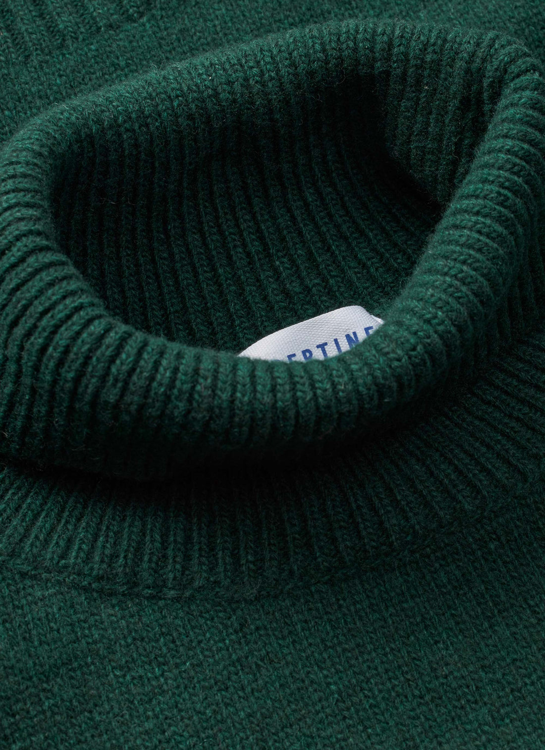 Gentle knit bottle green