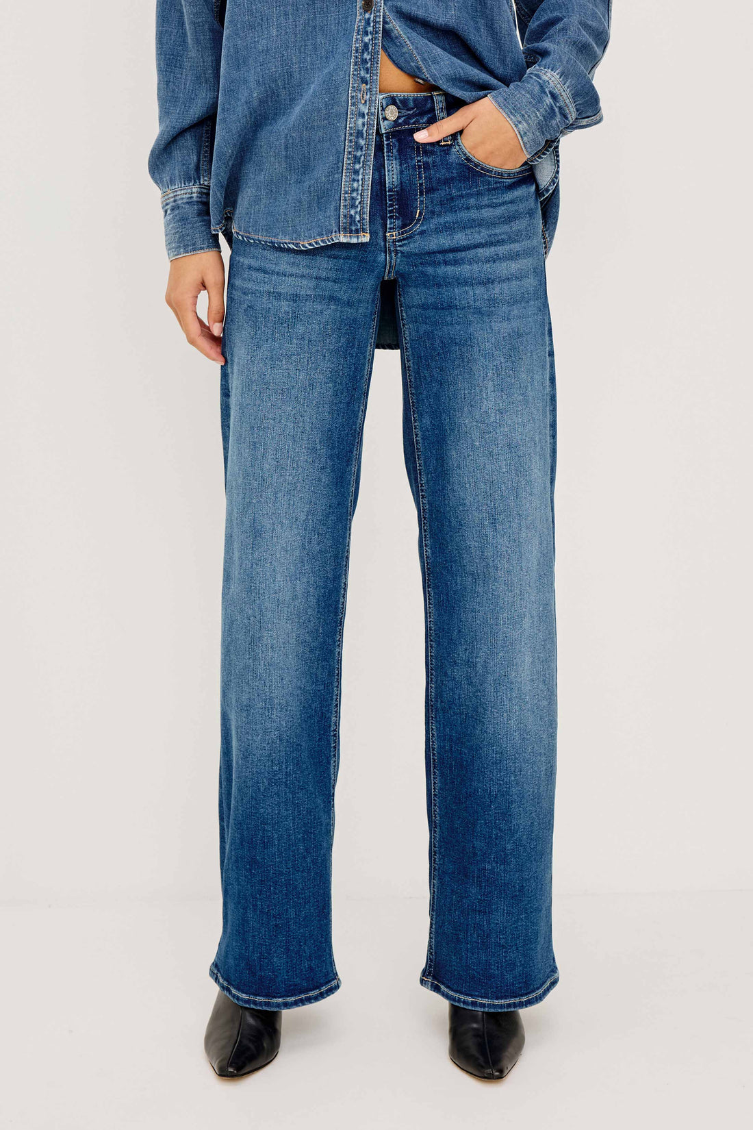 Getty jeans low rise lagoon