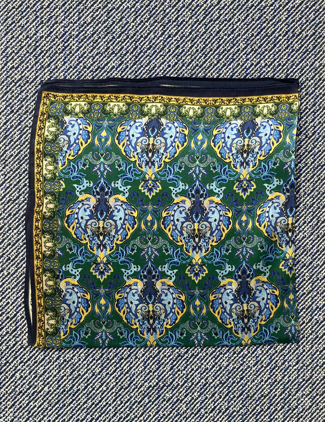 Silk scarf green/blue rococo paisley