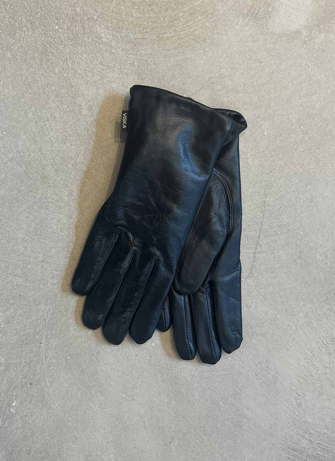 Kvist leather gloves black