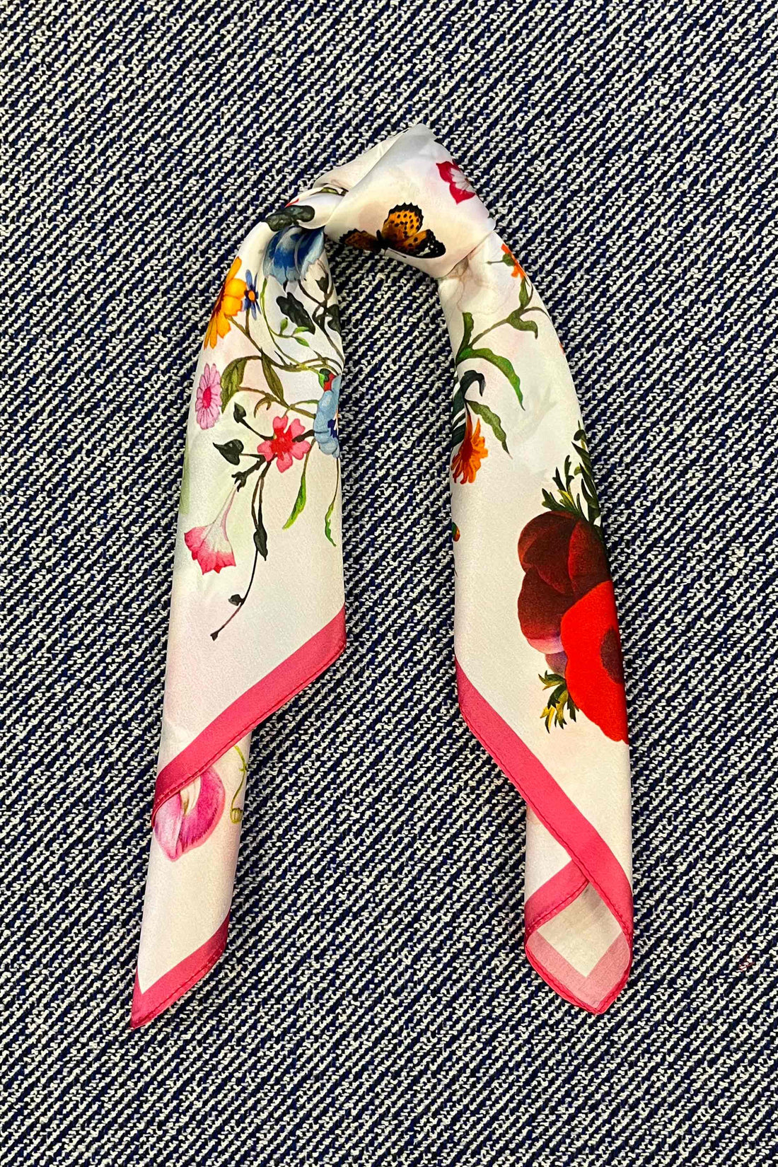 Silk scarf off white/pink/multi flower/butterflies