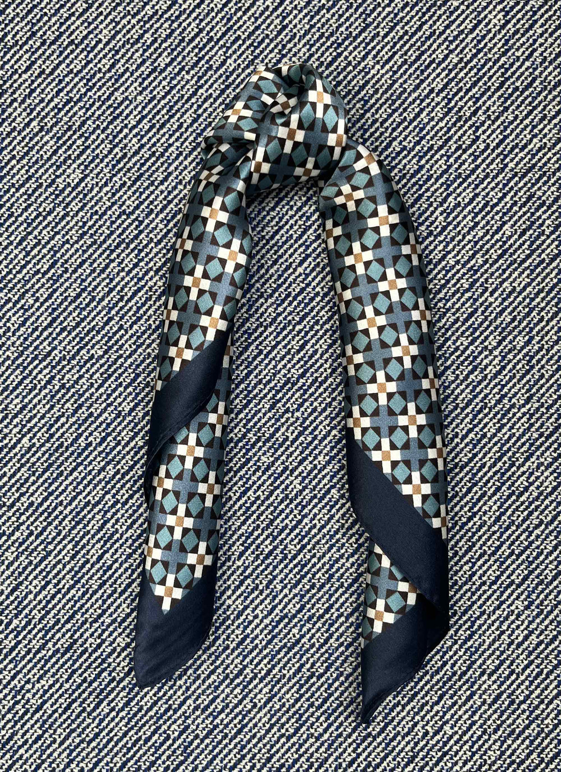 Silk scarf navy/brown graphic