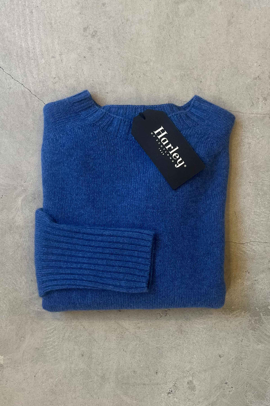 Superfine lambswool crew neck denim blue