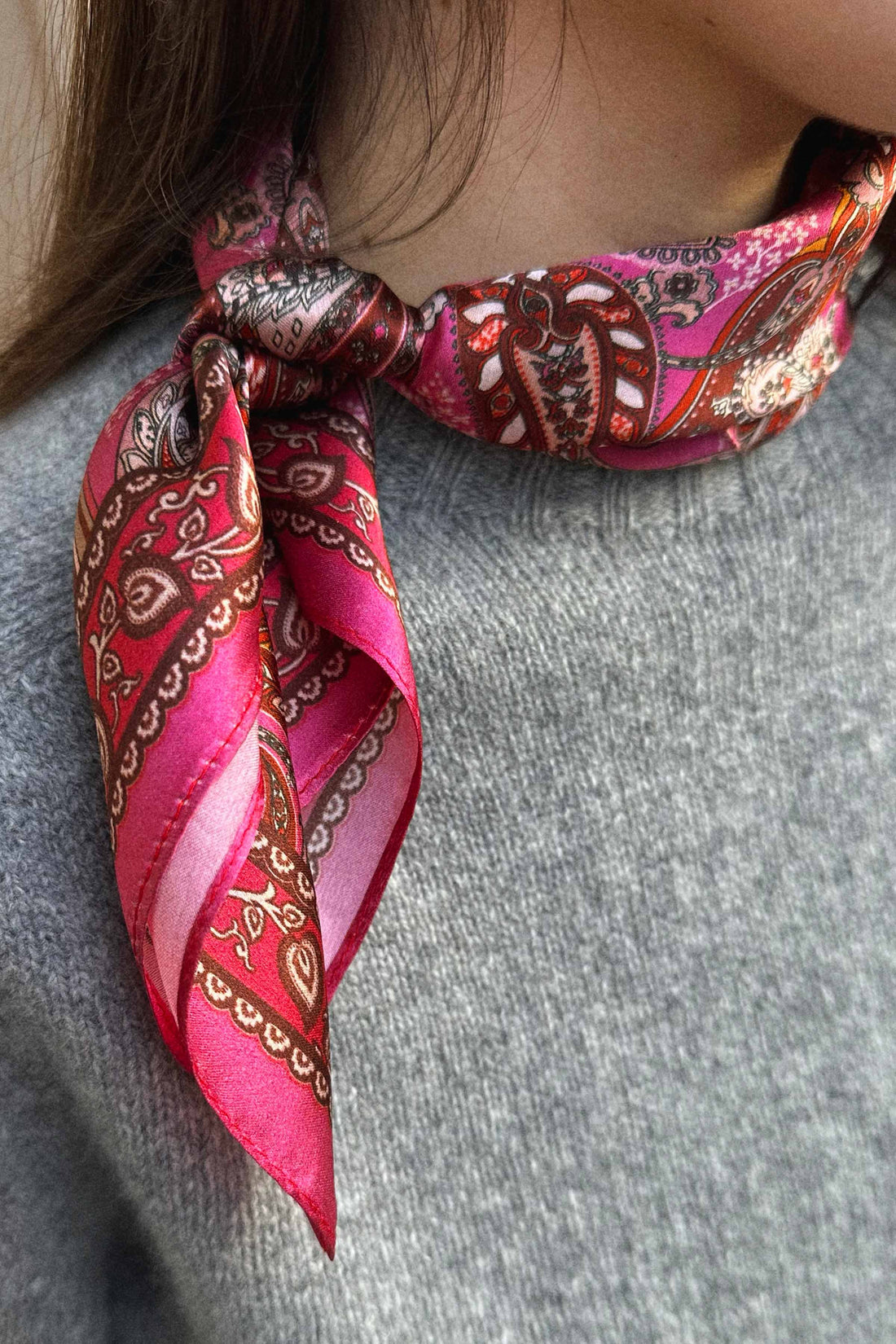 Silk scarf pink paisley
