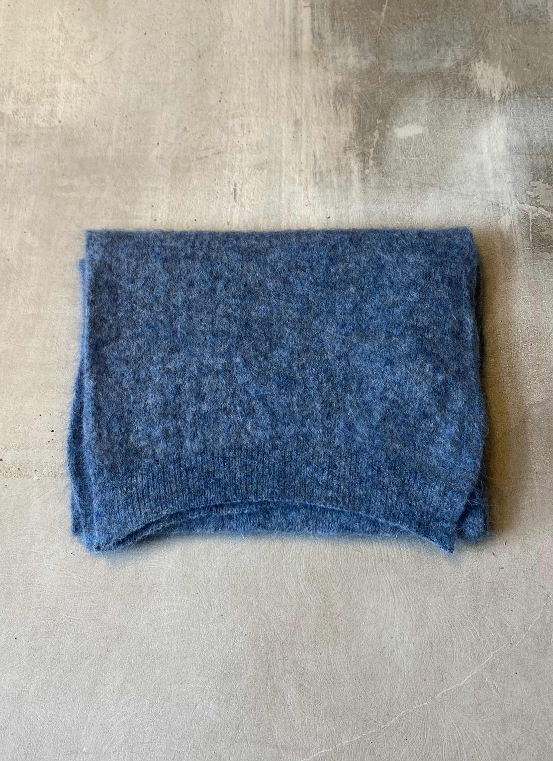 Nora scarf denim blue