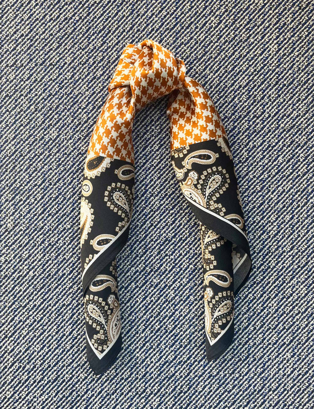 Silk scarf black paisley/burned orange grafic