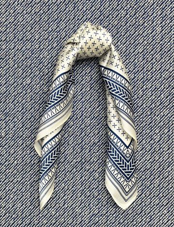 Silk scarf cream/dark blue graphic print