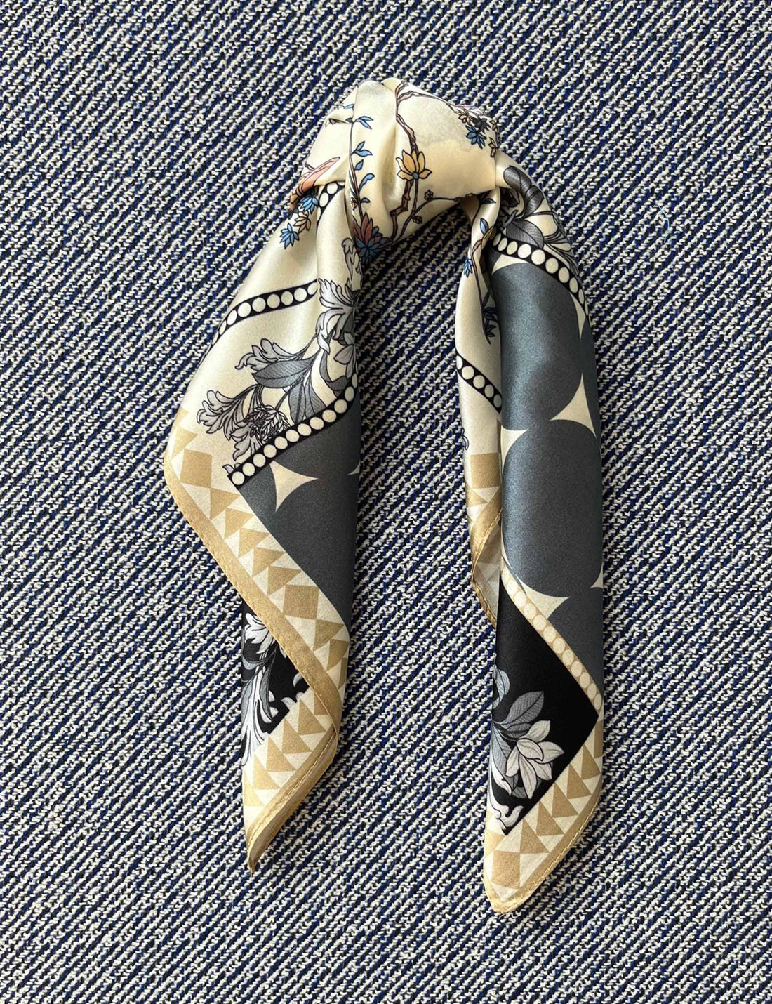 Silk scarf cream japanese flower/grey graphic