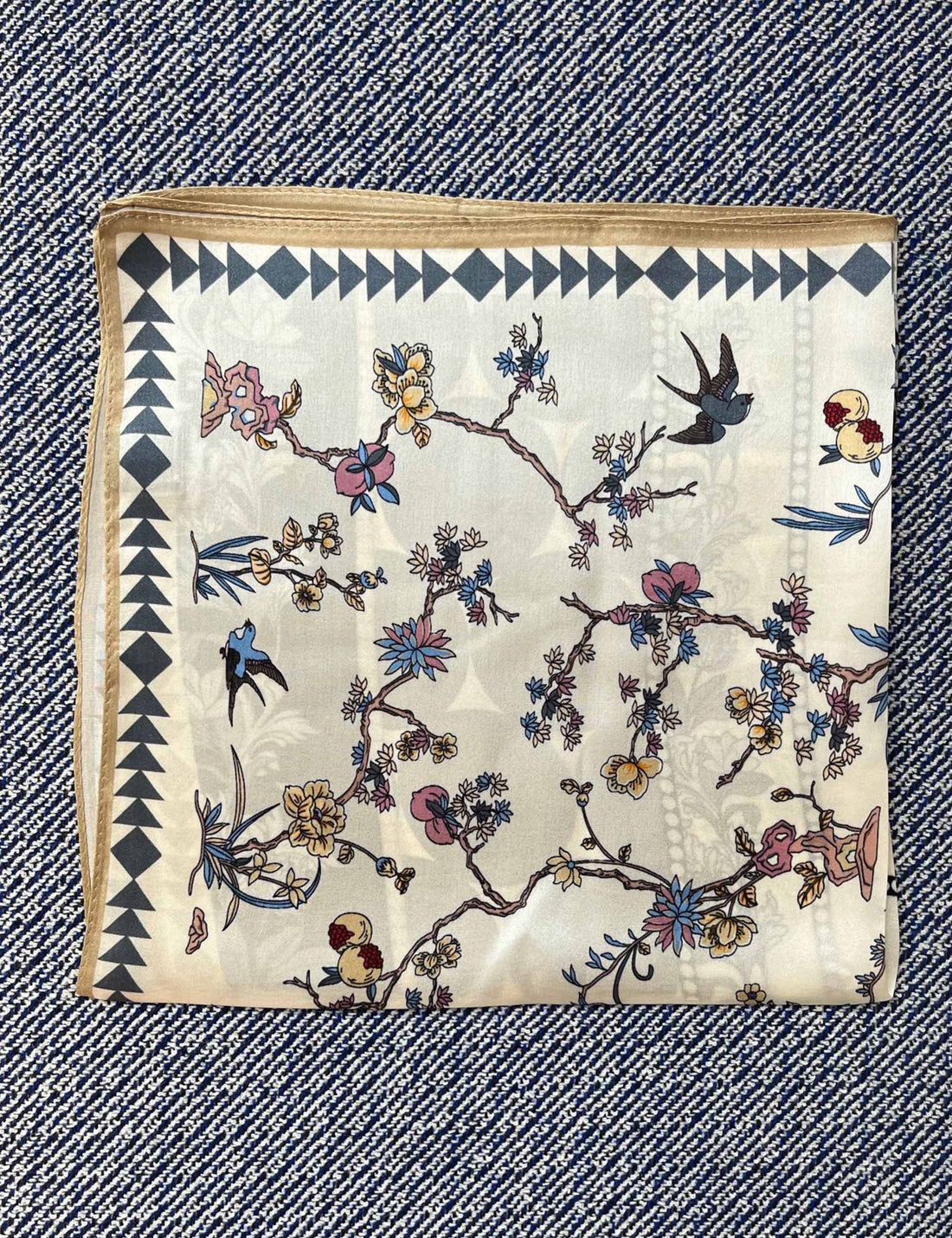 Silk scarf cream japanese flower/grey graphic