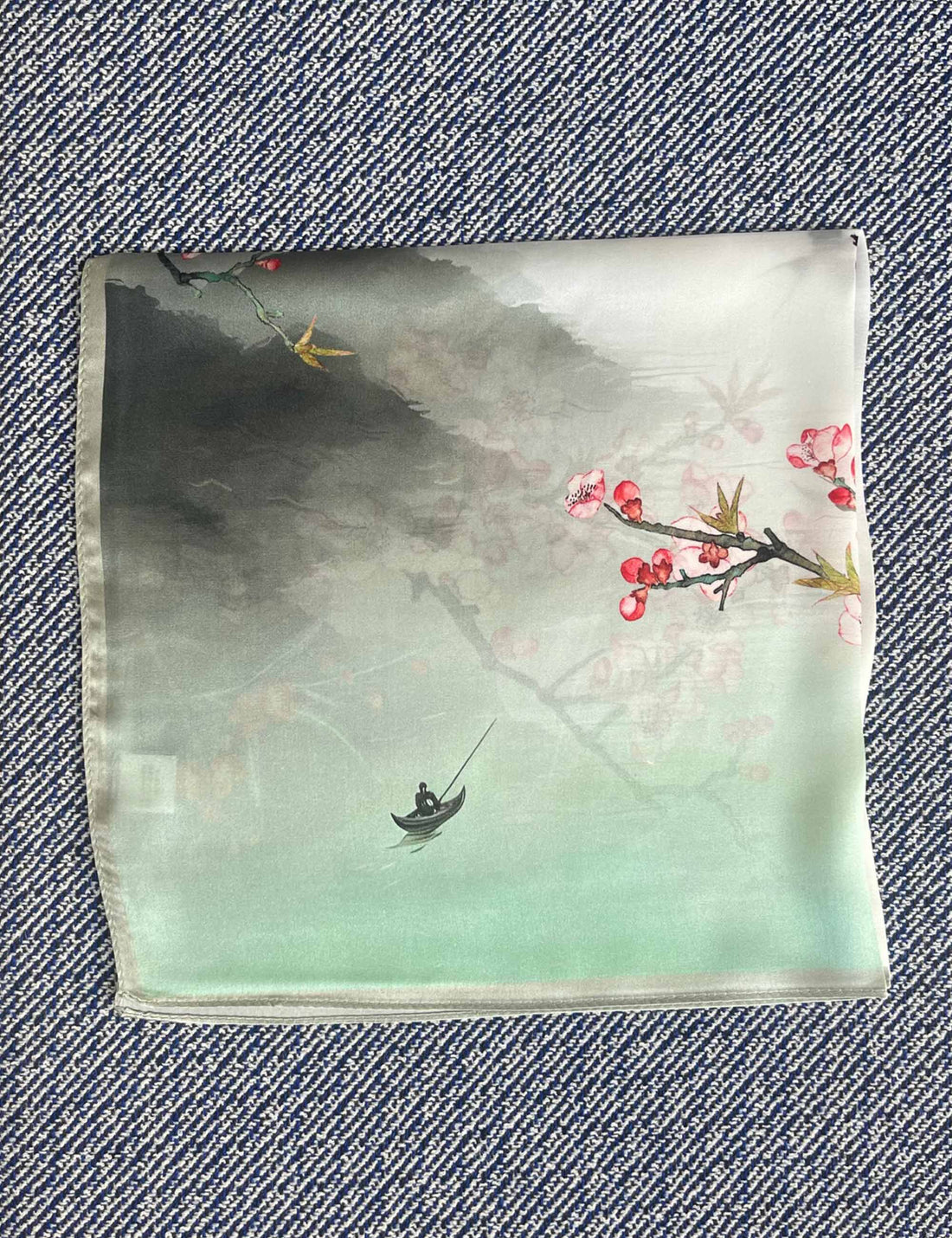 Silk scarf light green/rose japanese flower