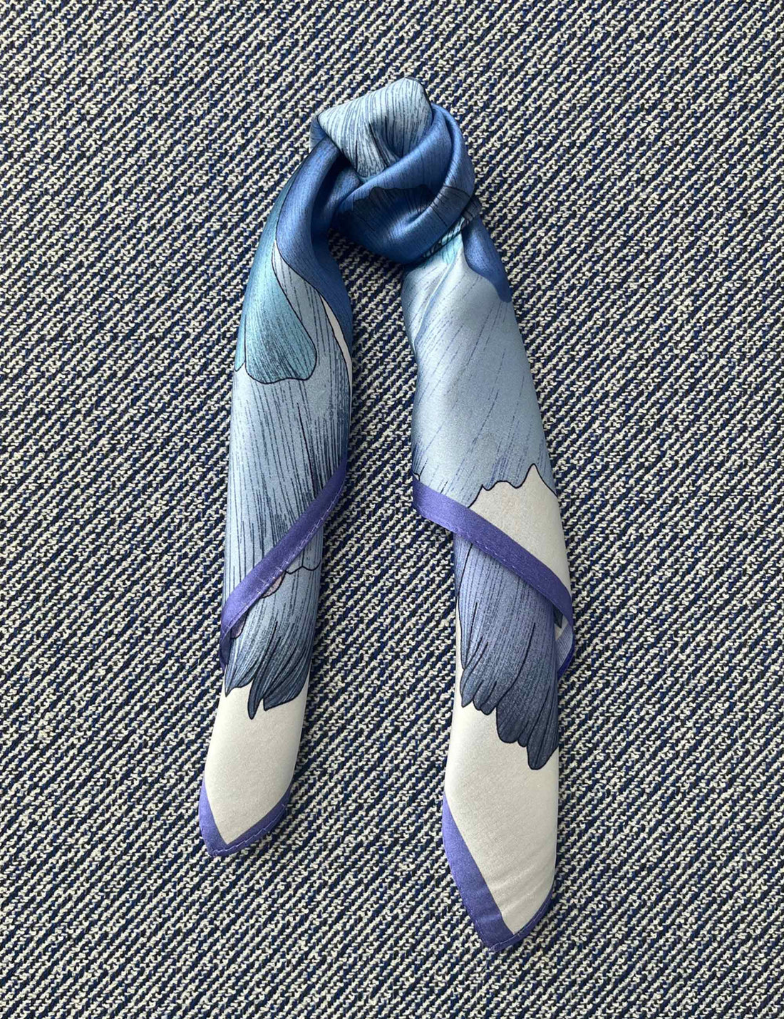Silk scarf purple/blue flower