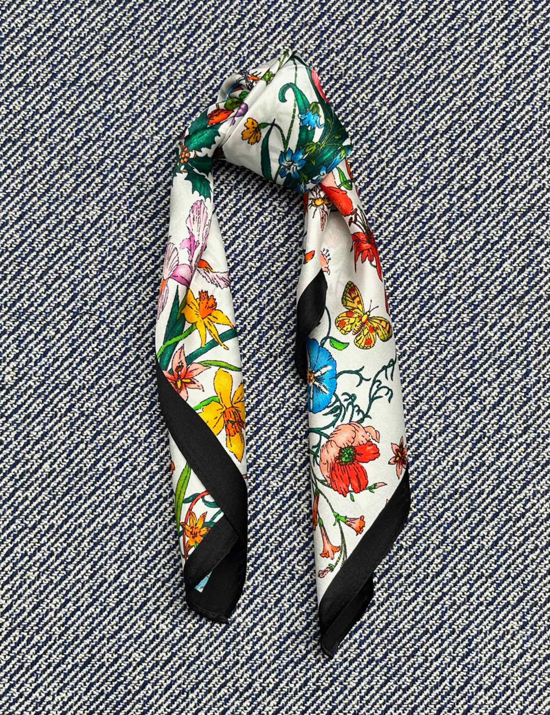 Silk scarf off white/multi flower