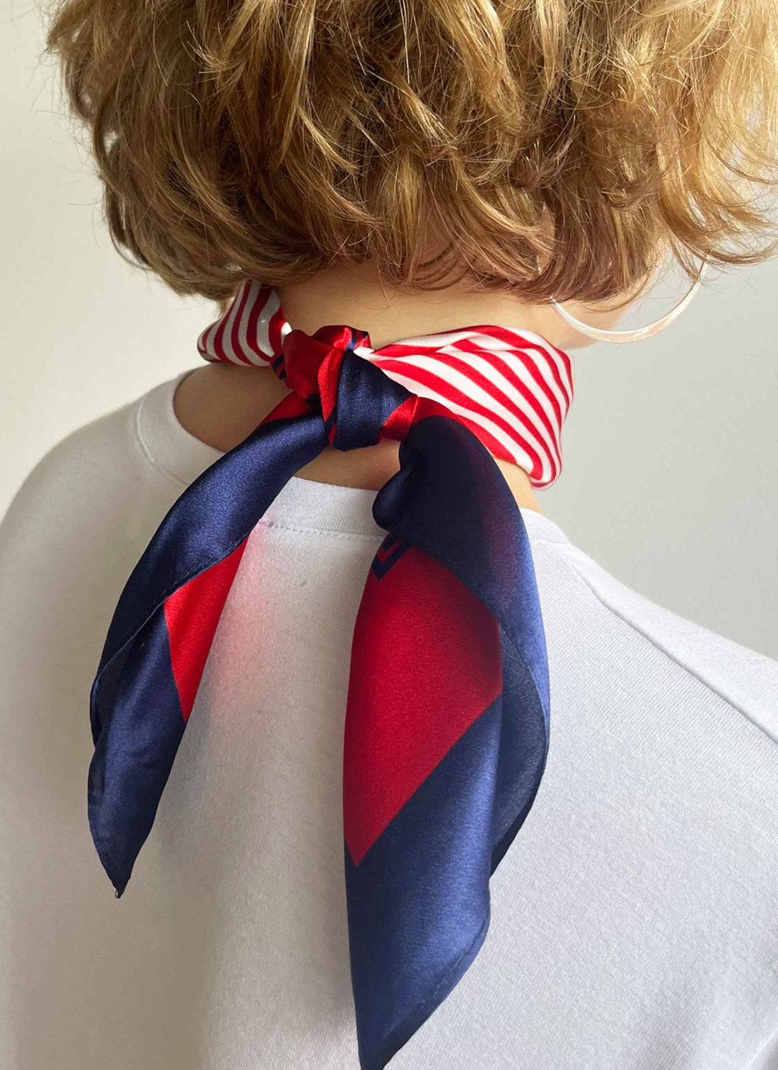 Silk scarf red/off-white/navy graphic stripes