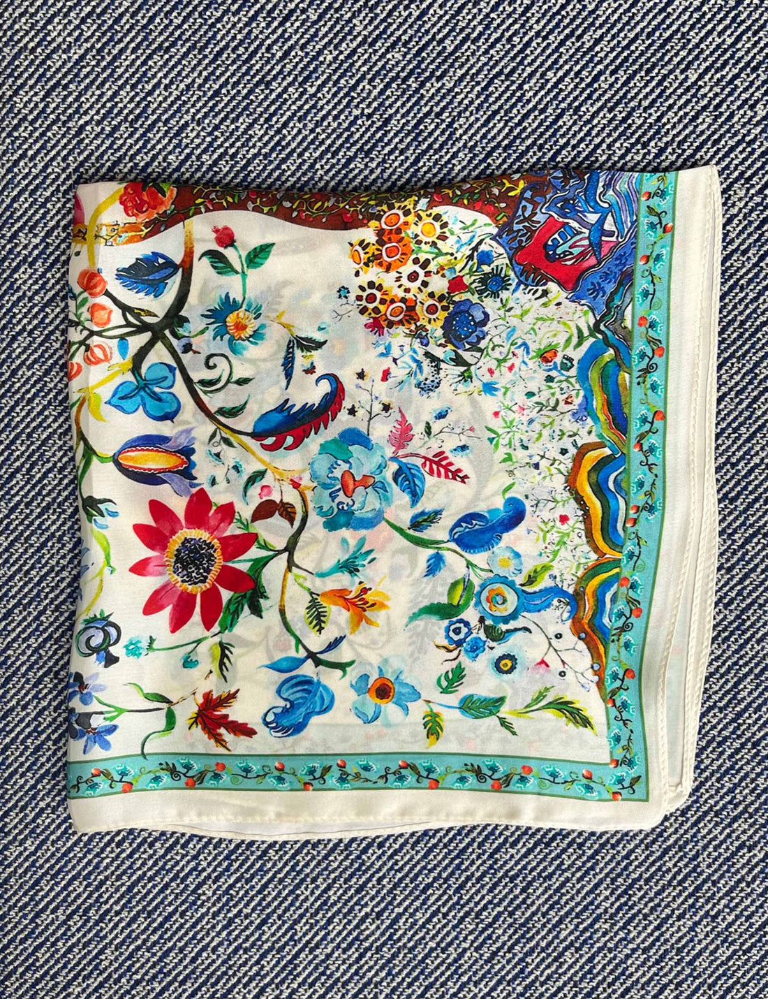 Silk scarf off white/blue/red multi flower