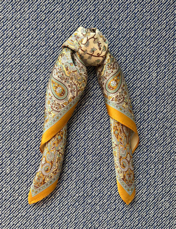 Silk scarf cream/yellow/mint paisley